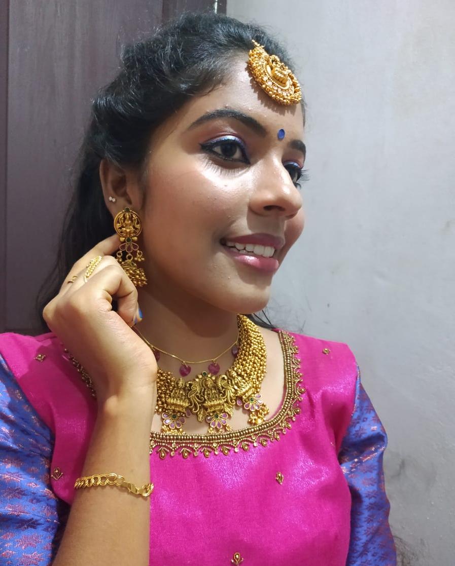 ALIKA BEAUTY PARLOUR VATTAKKINAR