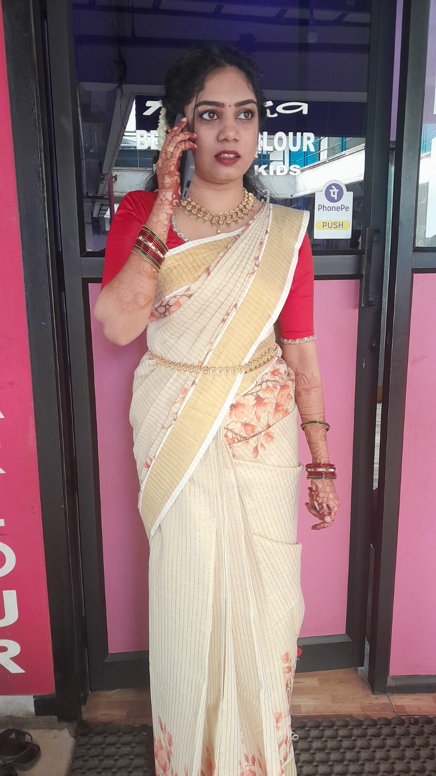 ALIKA BEAUTY PARLOUR VATTAKKINAR